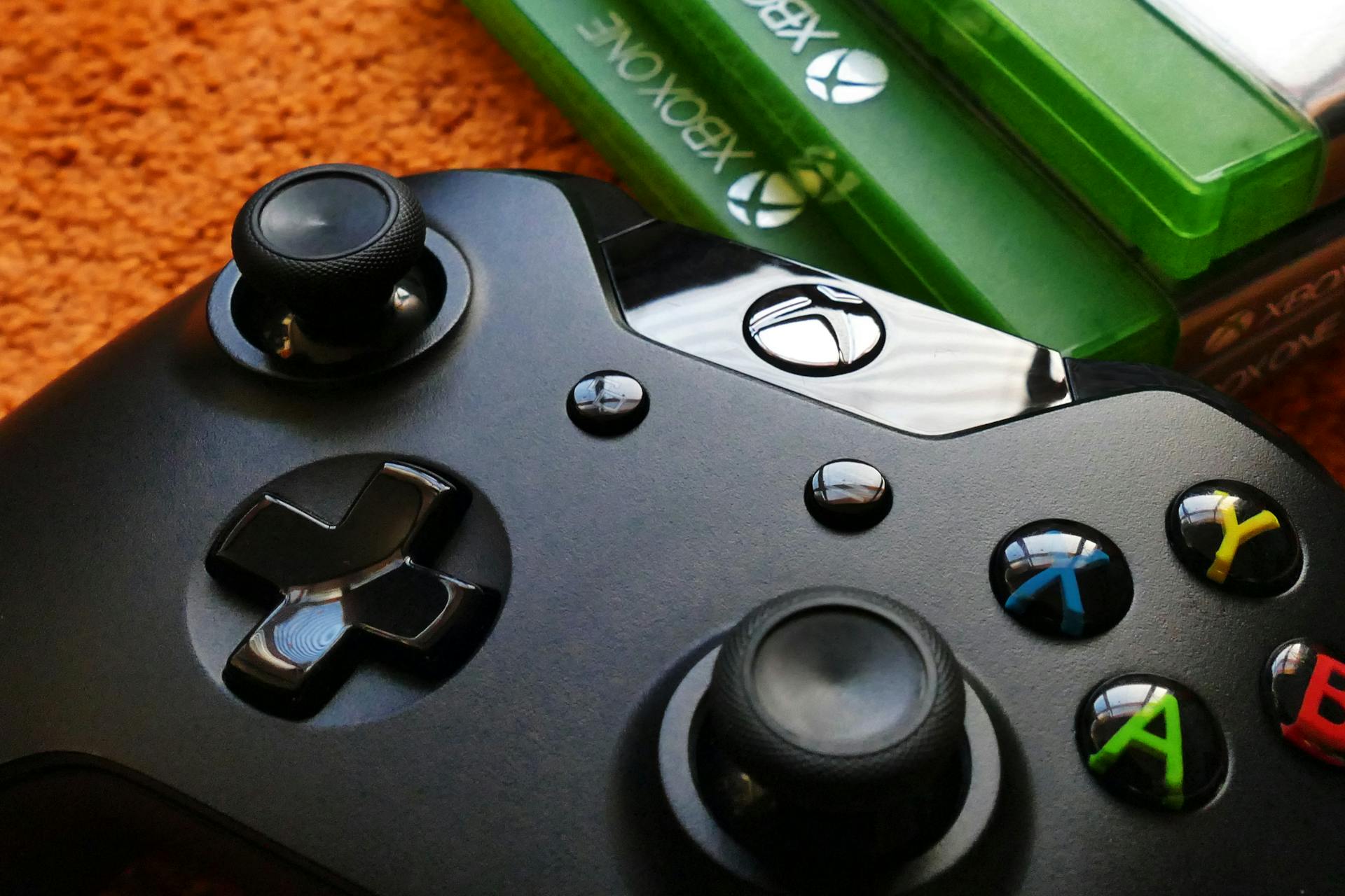 Jaki śrubokręt jest potrzebny do pada Xbox One?